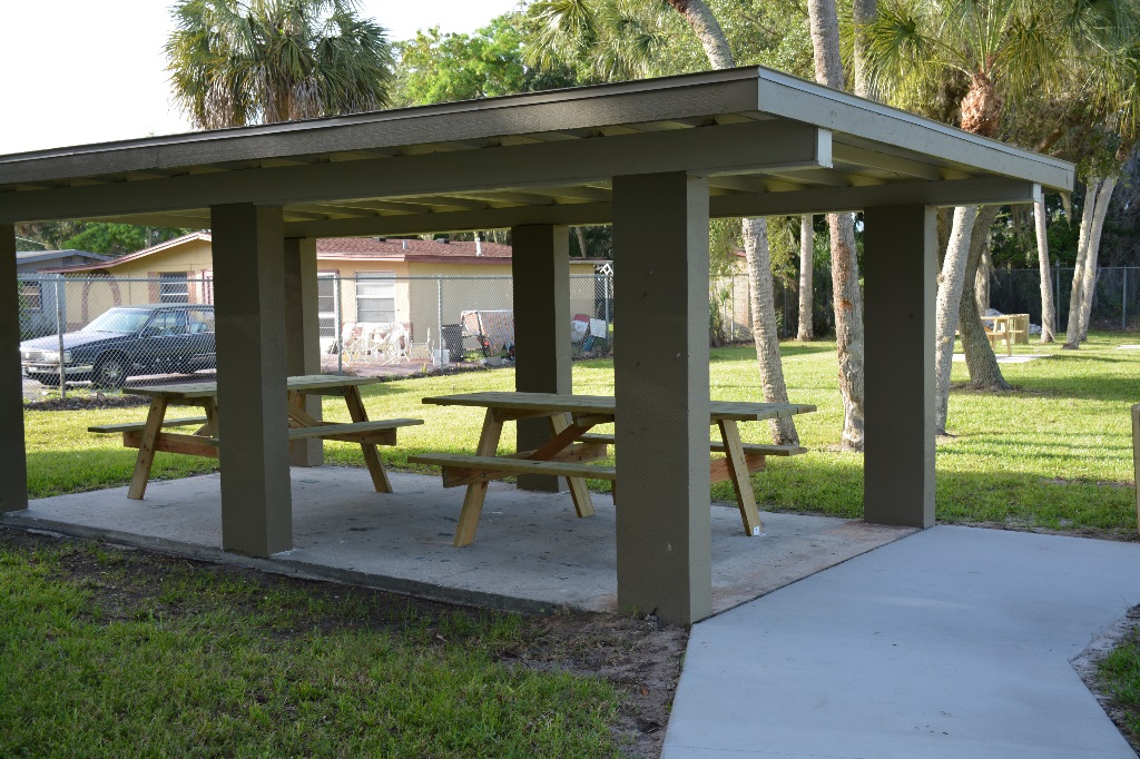 Picnic shelter and picnic tables at Rubonia Community Center