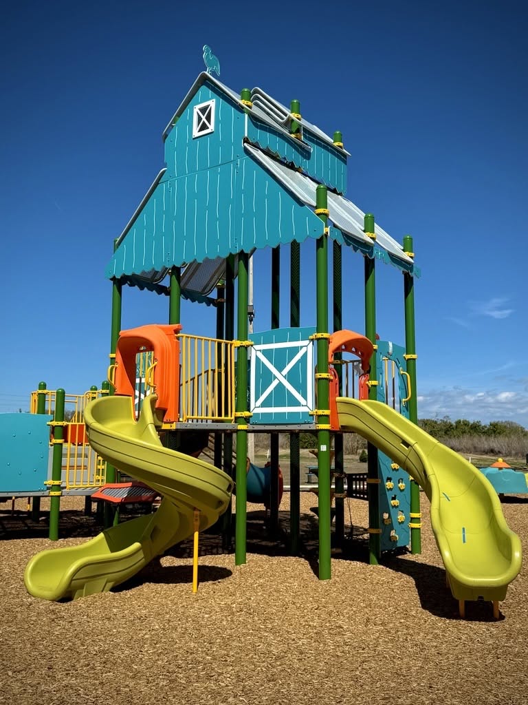 Playground at Mixon Farms
